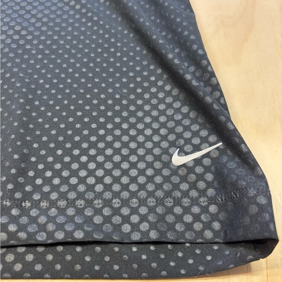 Nike Black and White Dotted Polo Shirt - Picture 7 of 8